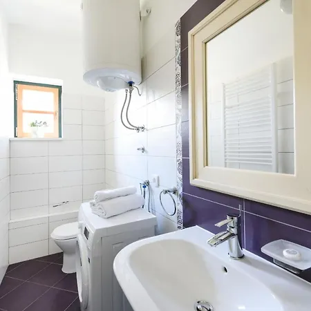 Danica Zadarvillas Villa Sukošan