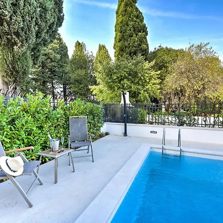 Danica Zadarvillas Villa *