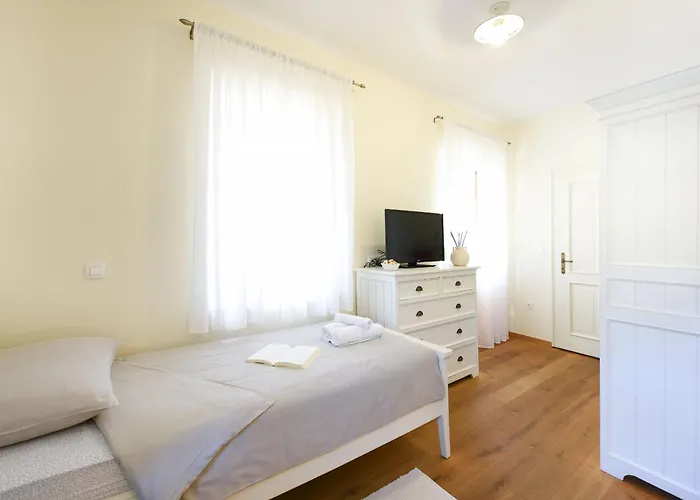 Danica Zadarvillas * Sukošan